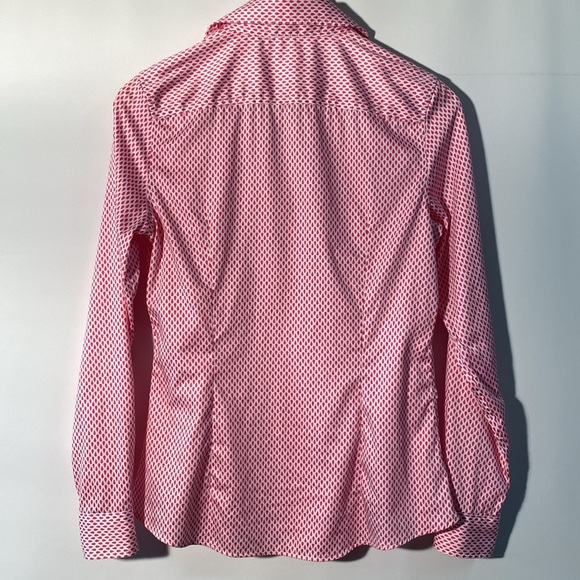 Banana Republic - women’s Non iron blouse. Size 6 - Picture 2 of 9